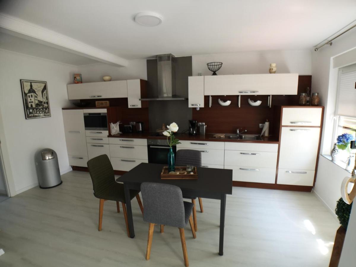 Huus An'T Doerpsdiek Krummhoern Luaran gambar